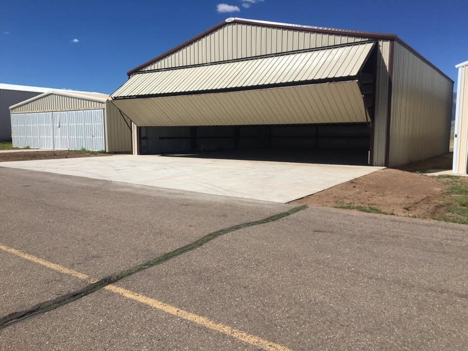 Airplane Hangar photo 2